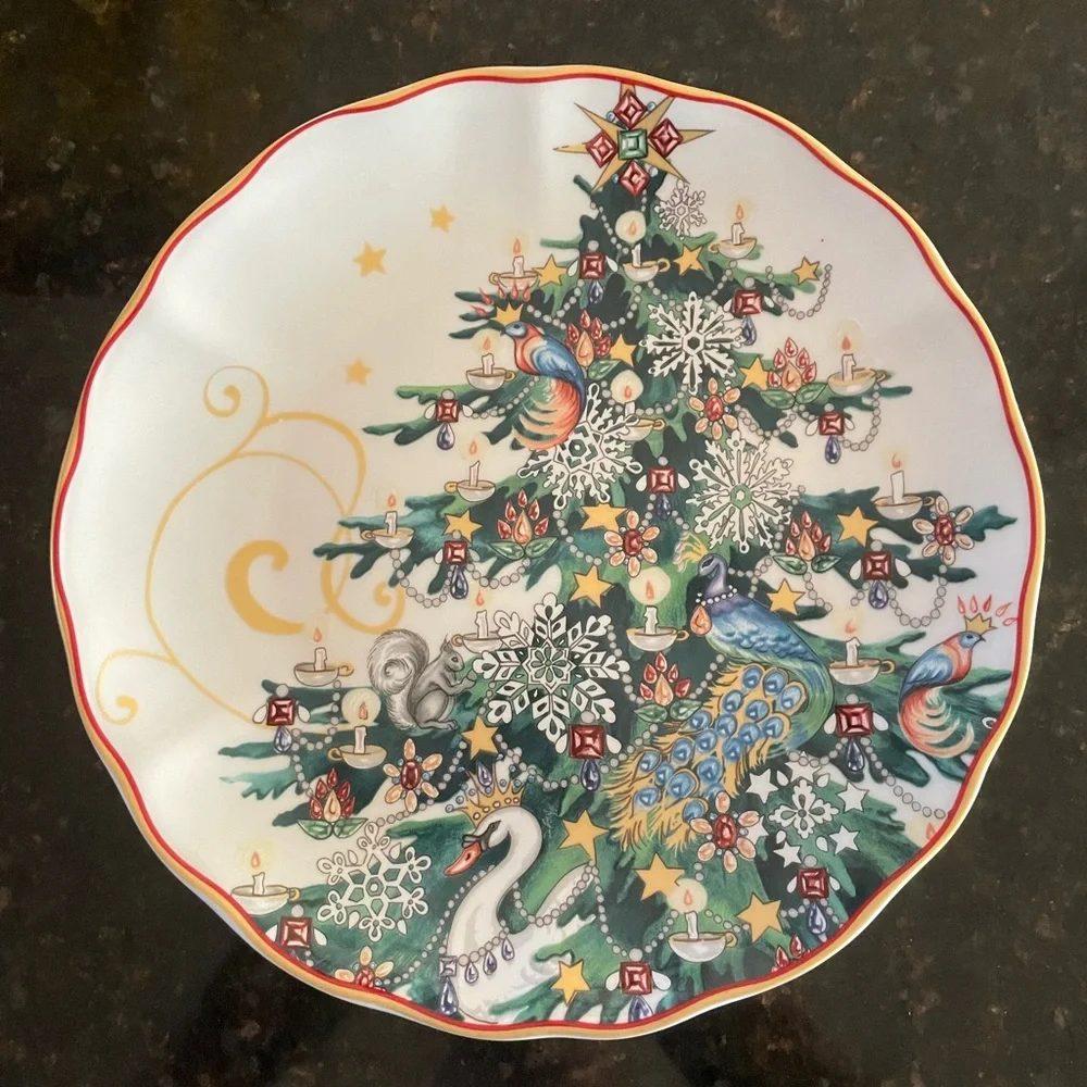 Set of 4 - Williams Sonoma Christmas Tree Plate